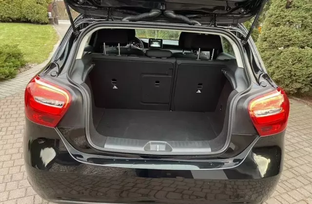 MERCEDES-BENZ Klasa A A 160 CDI (90 KM)