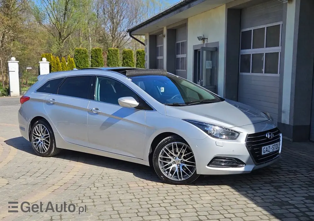 HYUNDAI I40 1.7 CRDi BlueDrive Premium DCT