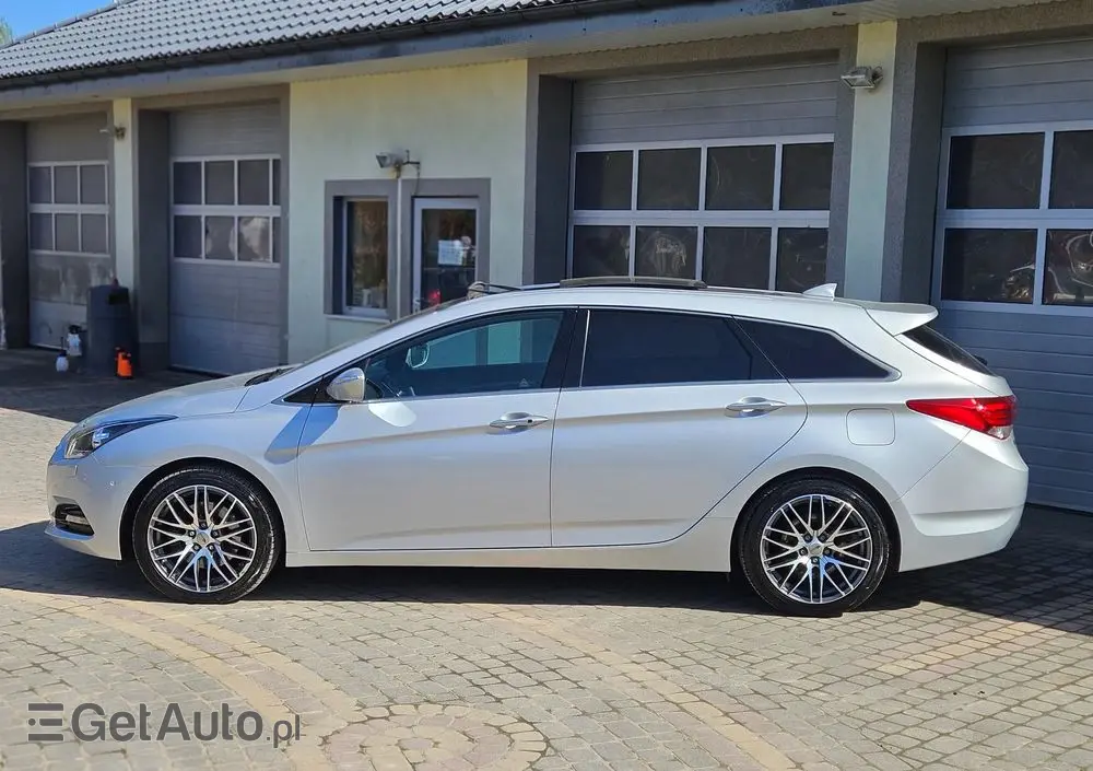 HYUNDAI I40 1.7 CRDi BlueDrive Premium DCT