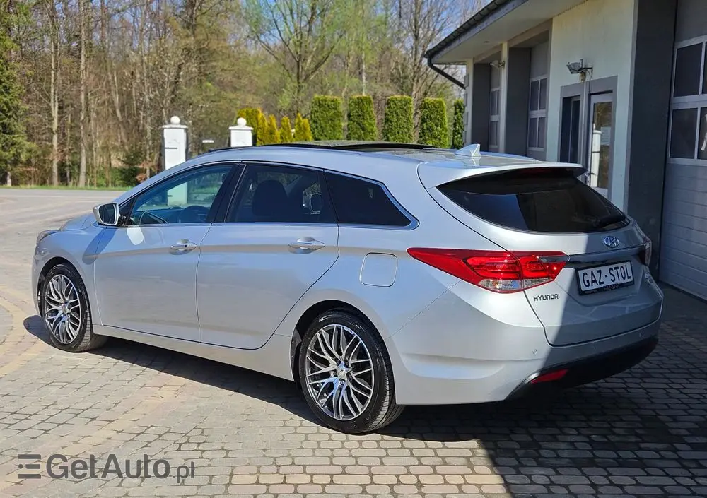 HYUNDAI I40 1.7 CRDi BlueDrive Premium DCT