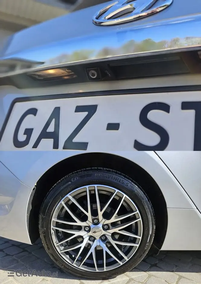 HYUNDAI I40 1.7 CRDi BlueDrive Premium DCT