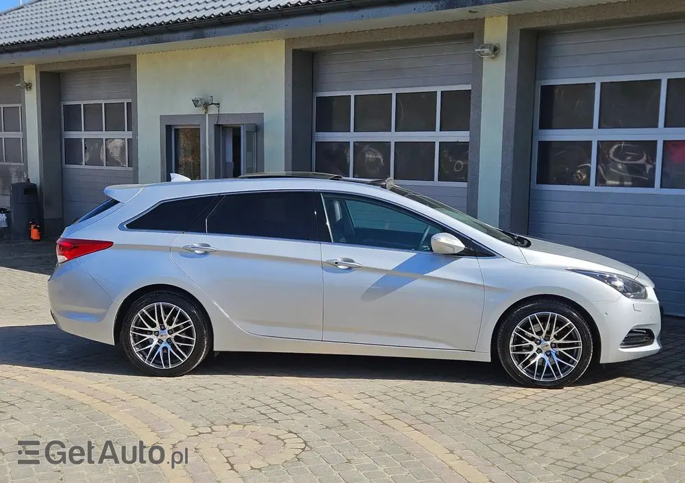 HYUNDAI I40 1.7 CRDi BlueDrive Premium DCT