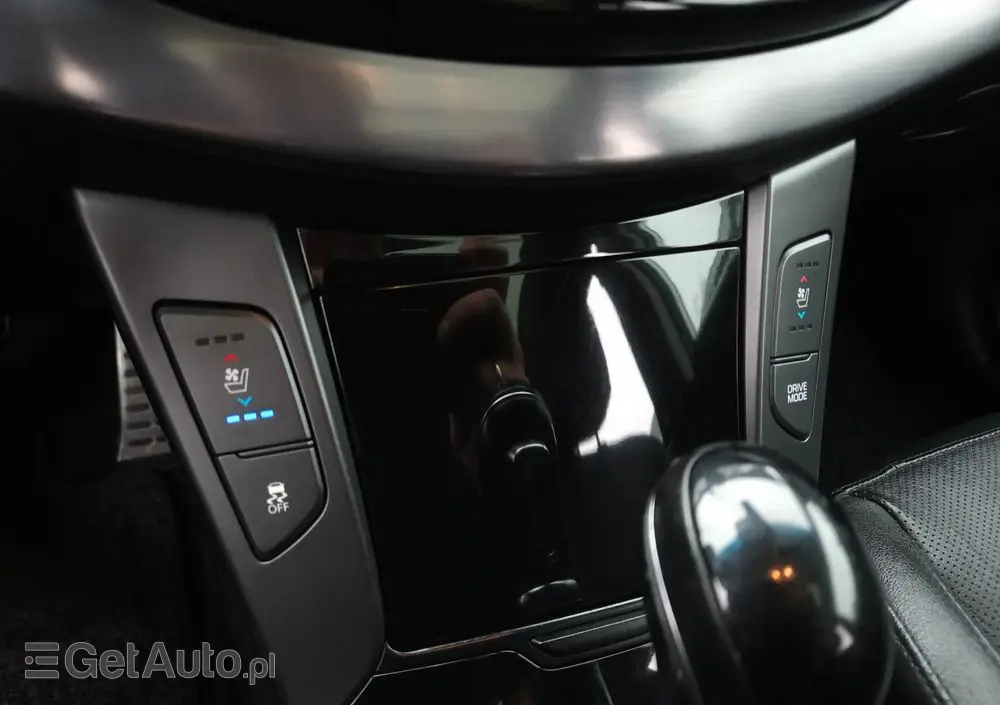 HYUNDAI I40 1.7 CRDi BlueDrive Premium DCT