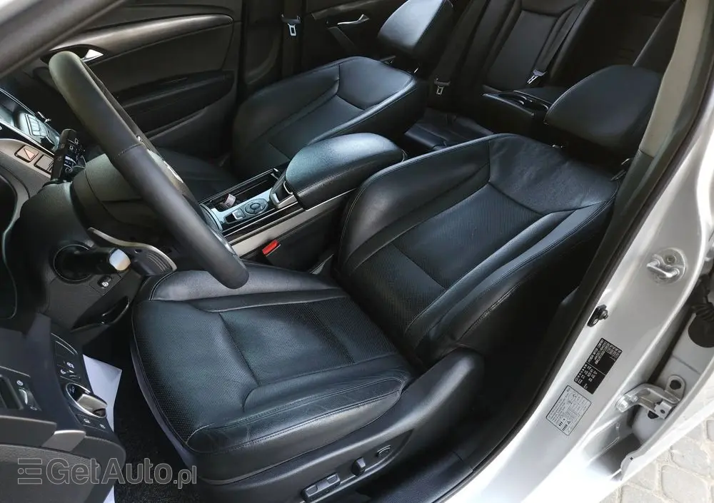 HYUNDAI I40 1.7 CRDi BlueDrive Premium DCT