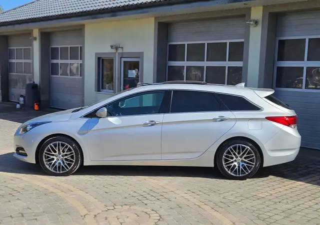 HYUNDAI I40 1.7 CRDi BlueDrive Premium DCT