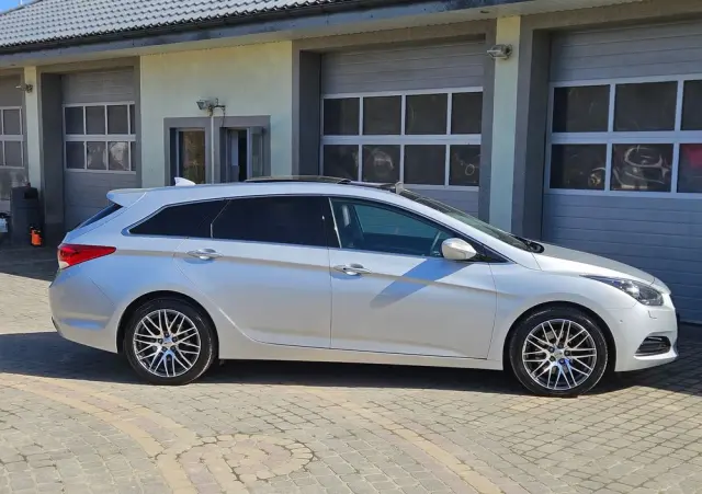 HYUNDAI I40 1.7 CRDi BlueDrive Premium DCT