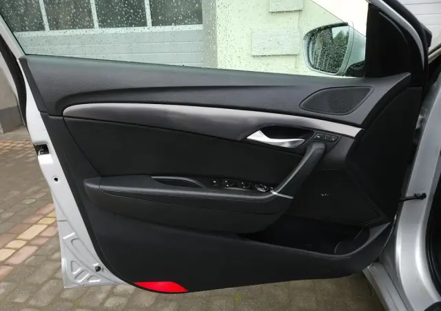 HYUNDAI I40 1.7 CRDi BlueDrive Premium DCT