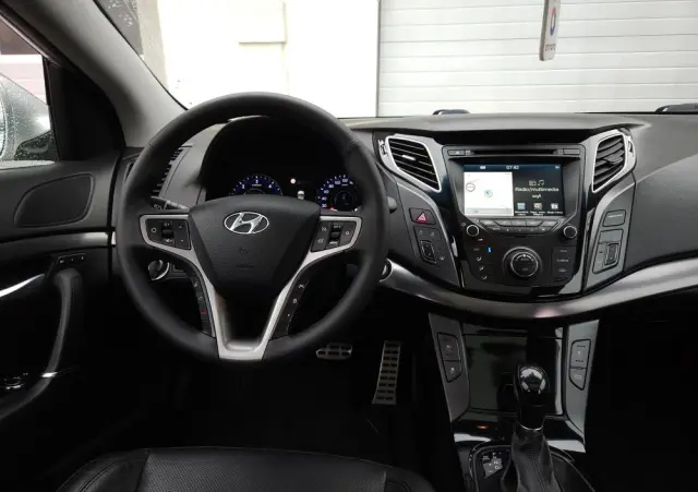 HYUNDAI I40 1.7 CRDi BlueDrive Premium DCT