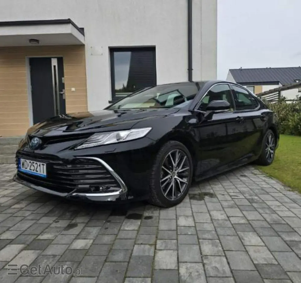 TOYOTA Camry 2.5 Hybrid Executive CVT