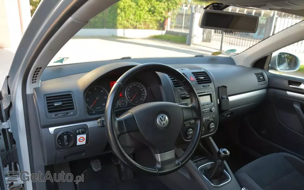 VOLKSWAGEN Golf 2.0 TDI DPF Comfortline