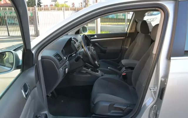 VOLKSWAGEN Golf 2.0 TDI DPF Comfortline