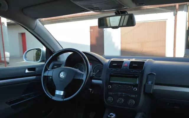 VOLKSWAGEN Golf 2.0 TDI DPF Comfortline