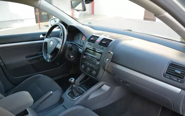 VOLKSWAGEN Golf 2.0 TDI DPF Comfortline