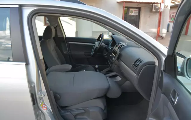 VOLKSWAGEN Golf 2.0 TDI DPF Comfortline