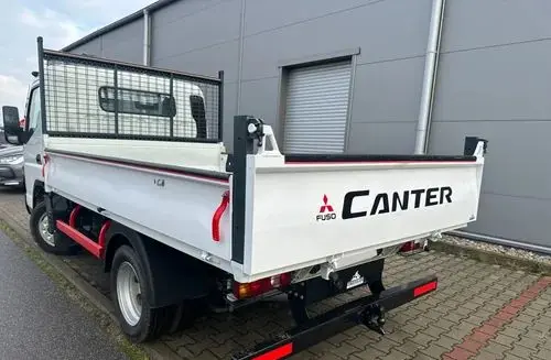 MITSUBISHI Canter Fuso 