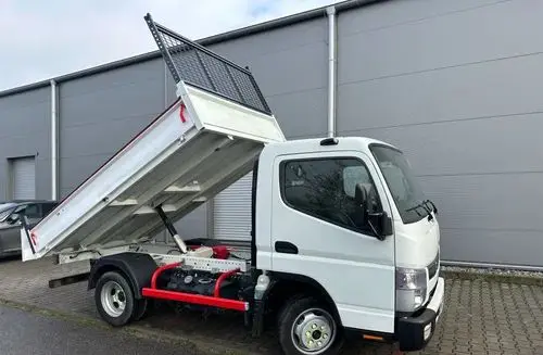 MITSUBISHI Canter Fuso 