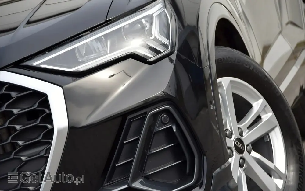 AUDI Q3 35 TFSI S tronic