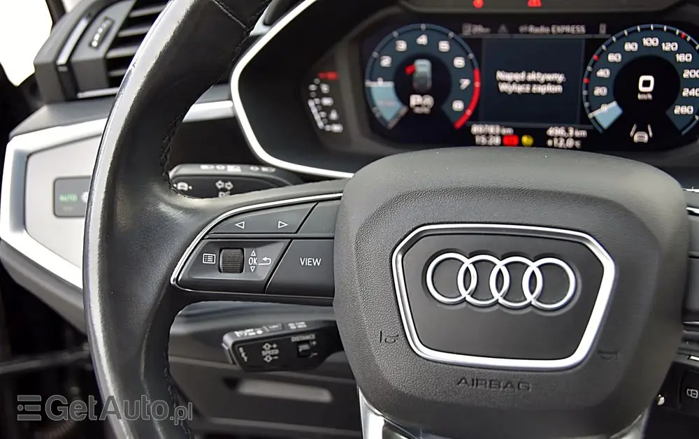 AUDI Q3 35 TFSI S tronic