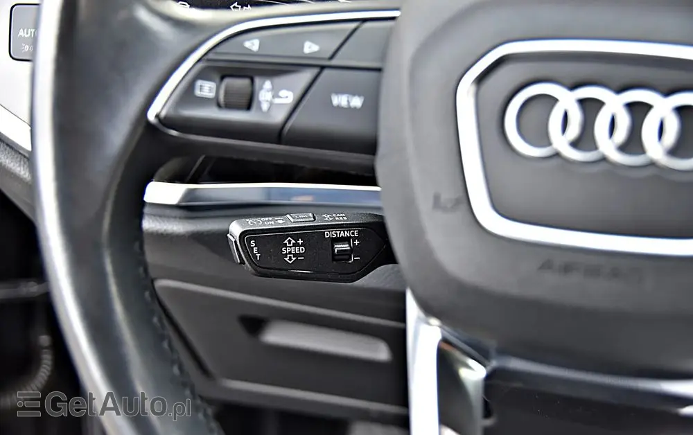 AUDI Q3 35 TFSI S tronic