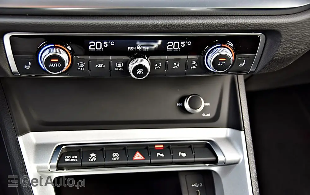 AUDI Q3 35 TFSI S tronic