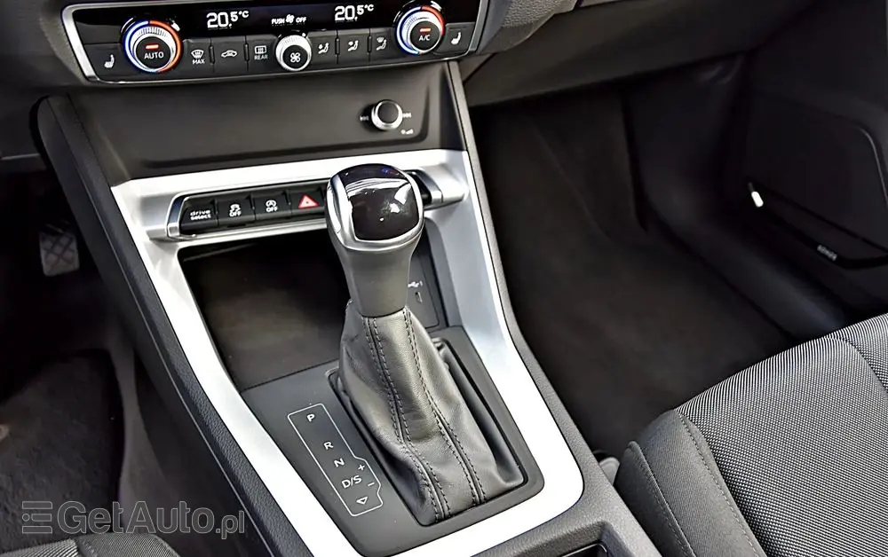 AUDI Q3 35 TFSI S tronic