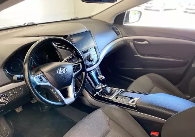 HYUNDAI I40 1.7 CRDi Comfort