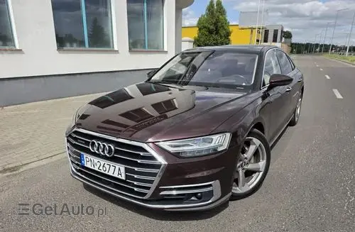 AUDI A8 