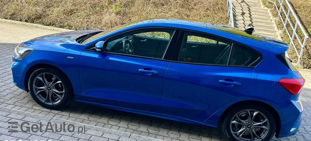 FORD Focus 1.5 EcoBoost STart-Stopp-System ST-LINE