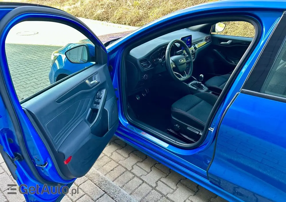 FORD Focus 1.5 EcoBoost STart-Stopp-System ST-LINE