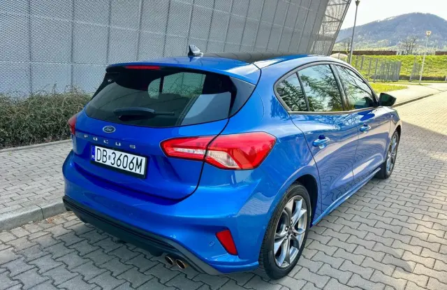 FORD Focus 1.5 EcoBoost STart-Stopp-System ST-LINE