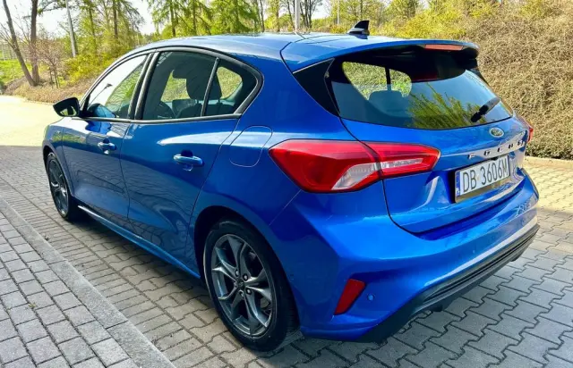 FORD Focus 1.5 EcoBoost STart-Stopp-System ST-LINE