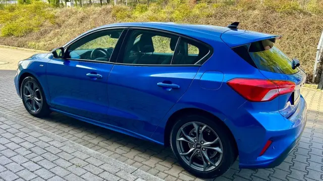 FORD Focus 1.5 EcoBoost STart-Stopp-System ST-LINE