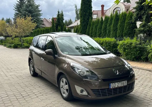 RENAULT Scenic 1.9 dCi Expression