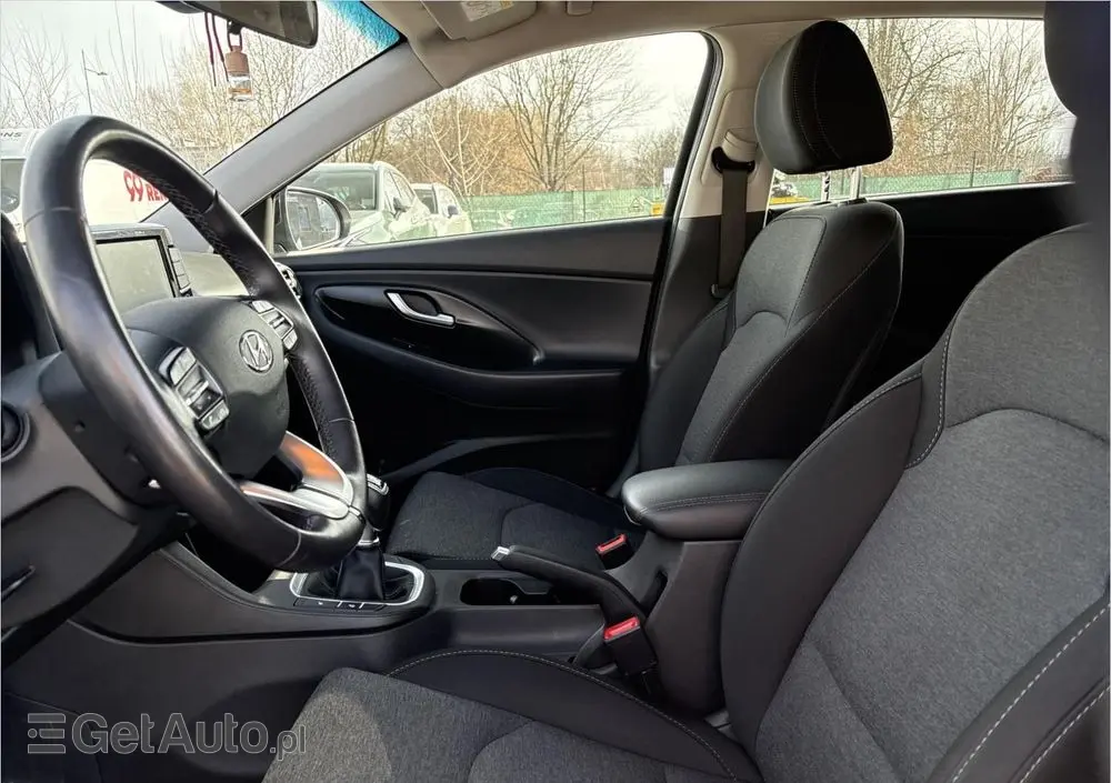 HYUNDAI I30 1.0 T-GDI Smart