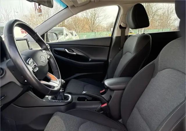 HYUNDAI I30 1.0 T-GDI Smart