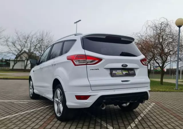 FORD Kuga 