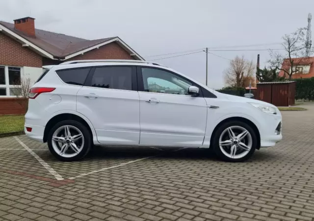 FORD Kuga 