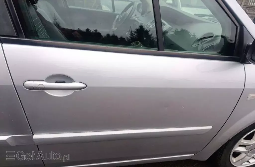 RENAULT Grand Scenic 