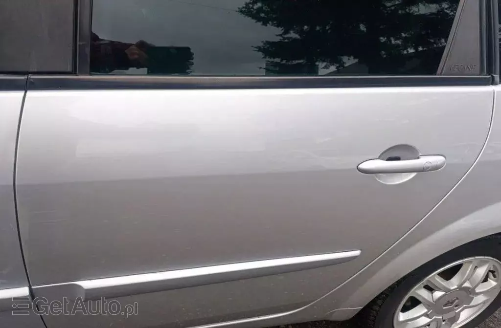 RENAULT Grand Scenic 