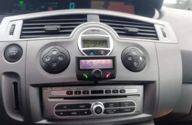 RENAULT Grand Scenic 