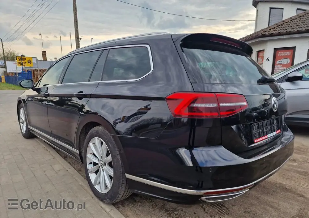 VOLKSWAGEN Passat Variant 1.4 TSI ACT (BMT) DSG Highline