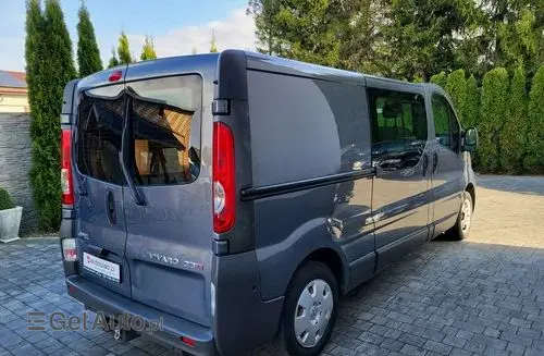 OPEL Vivaro 