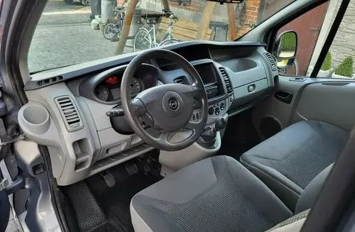 OPEL Vivaro 