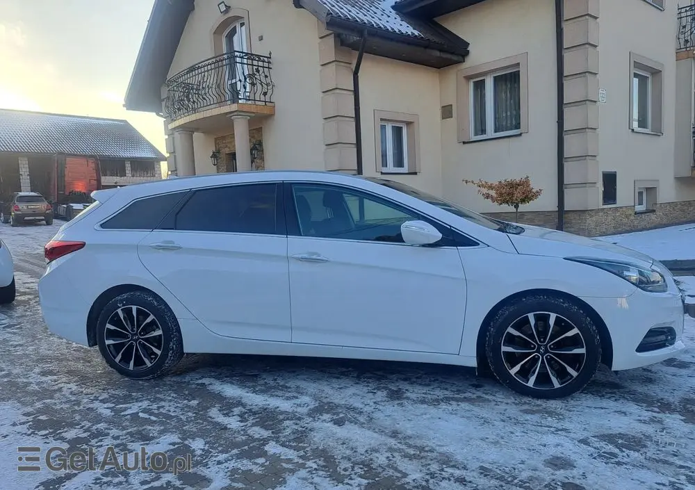 HYUNDAI I40 Kombi 1.7 CRDi DCT Premium