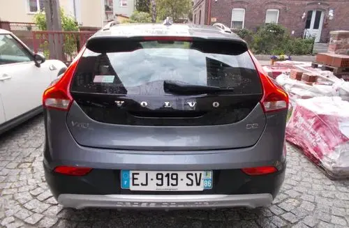 VOLVO V40 Cross Country 