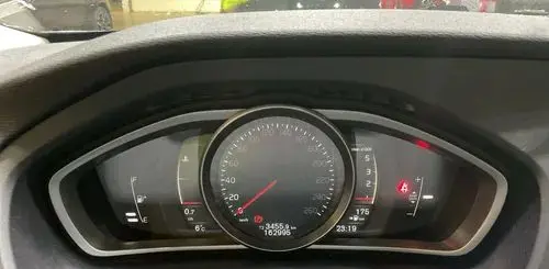 VOLVO V40 Cross Country 