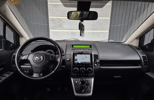 MAZDA 5 