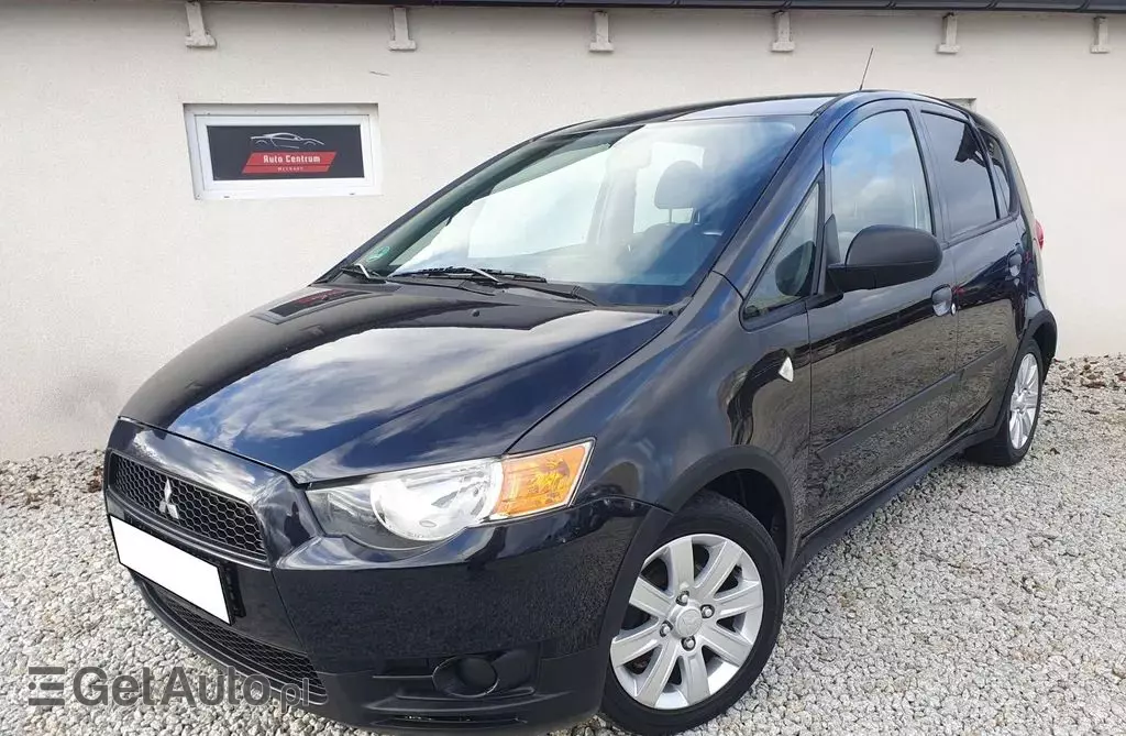MITSUBISHI Colt 
