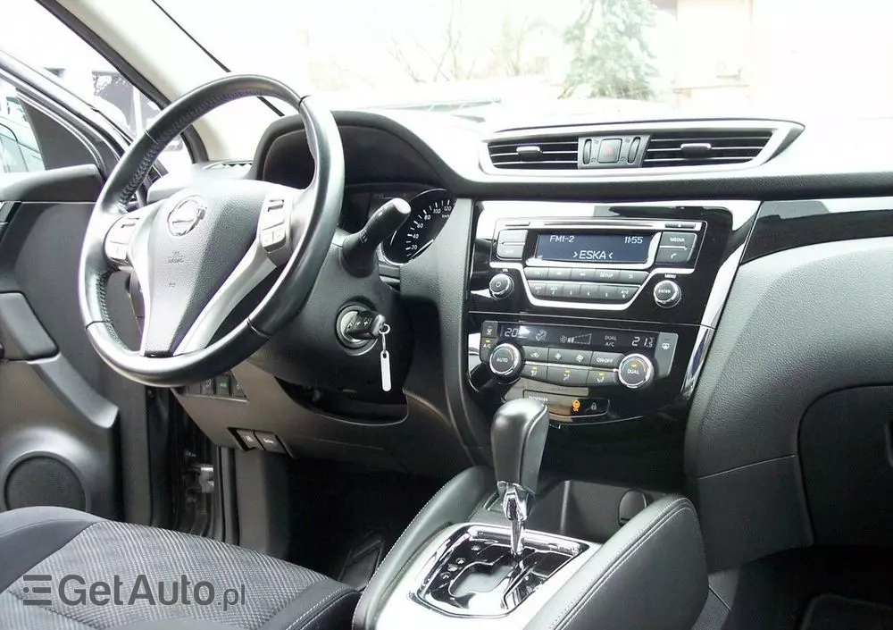 NISSAN Qashqai 1.2 DIG-T Acenta Xtronic EU6