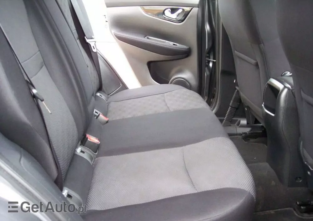 NISSAN Qashqai 1.2 DIG-T Acenta Xtronic EU6